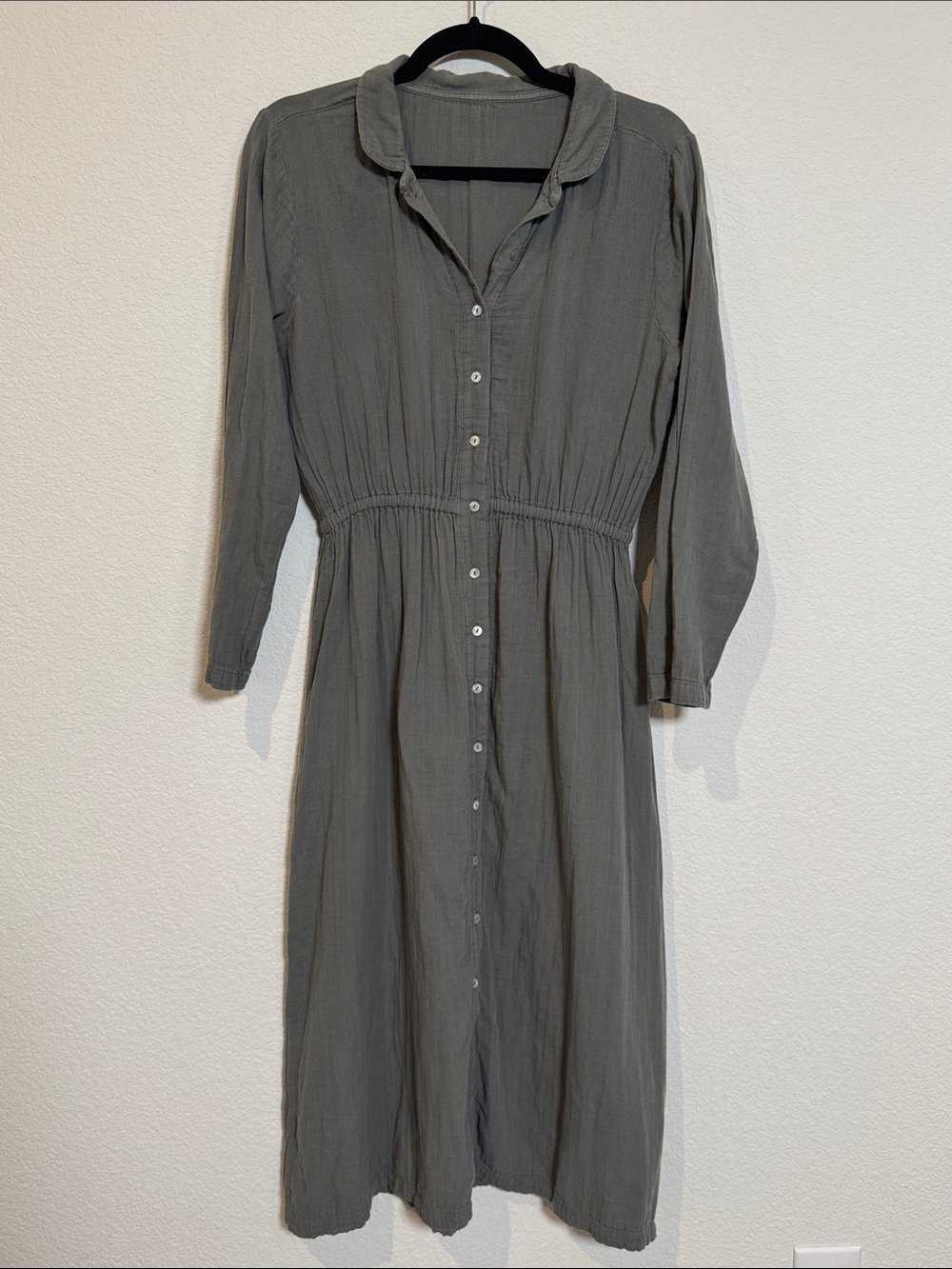Poudre Organic Light Sage Green Cotton Button-Front Long Sleeve Shirt Dress